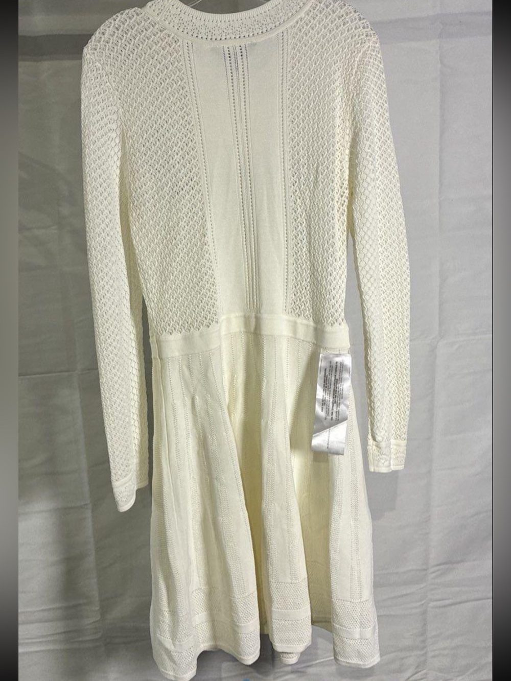 NWT BCBG Gardenia Knit Long Sleeve Fit-and-Flare Midi Dress Sz L - Picture 3 of 7